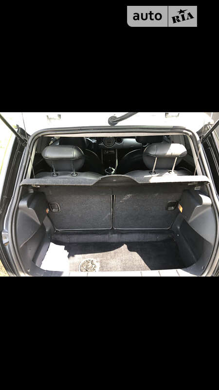 Купе MINI Hatch 2001 в Снятині