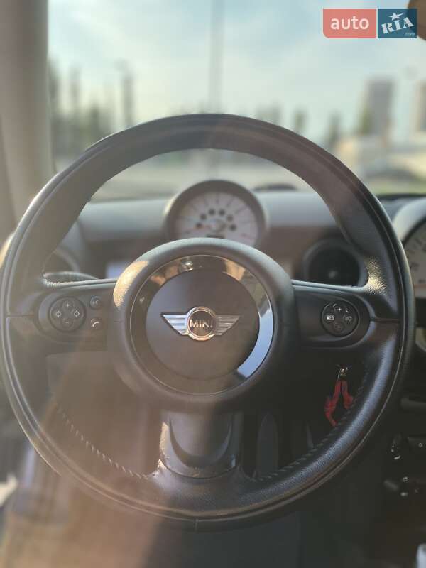 Седан MINI Hatch 2011 в Києві