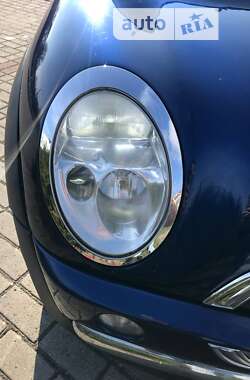 Хэтчбек MINI Hatch 2003 в Ужгороде