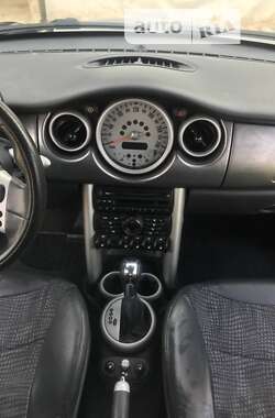 Хэтчбек MINI Hatch 2003 в Ужгороде