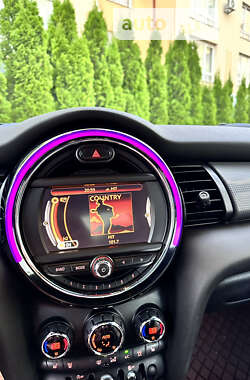 Хетчбек MINI Hatch 2014 в 