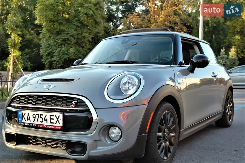 MINI Hatch