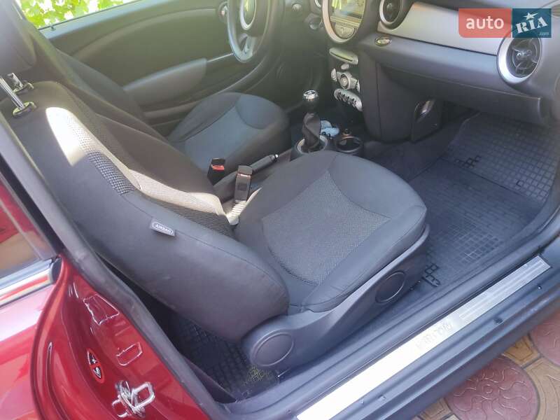 Седан MINI Hatch 2007 в Александрие