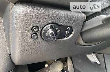 Хетчбек MINI Hatch 2014 в 