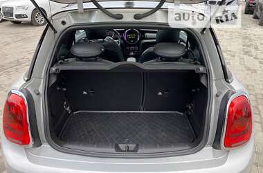 Хетчбек MINI Hatch 2014 в 