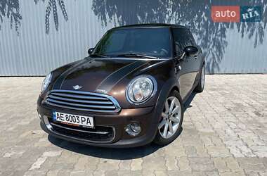 Седан MINI Hatch 2011 в Кам'янському