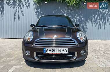 Седан MINI Hatch 2011 в Каменском