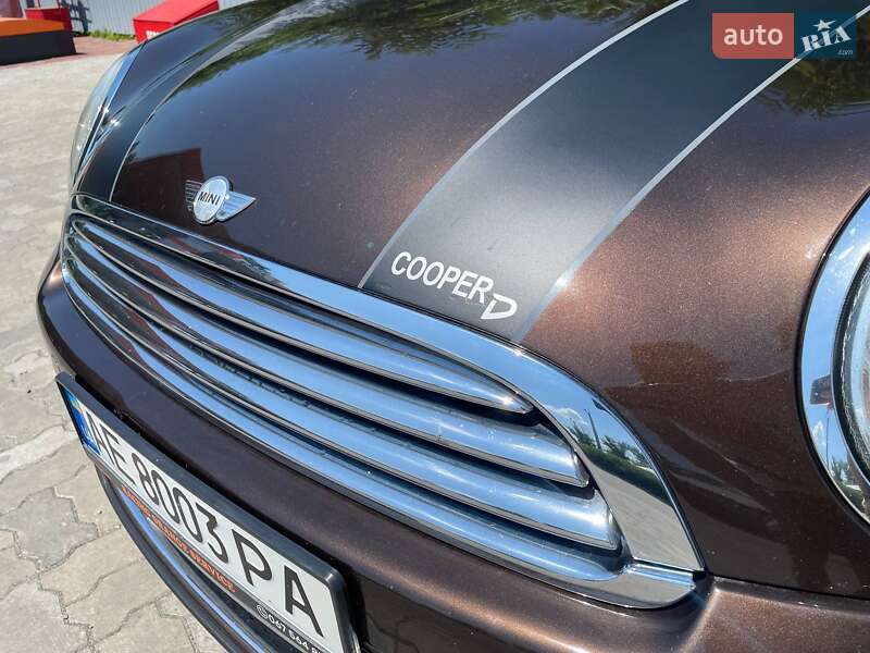 Седан MINI Hatch 2011 в Каменском