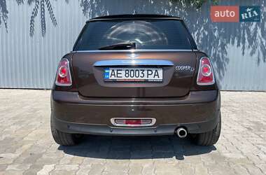 Седан MINI Hatch 2011 в Каменском