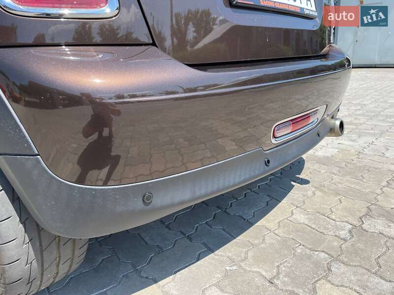 Седан MINI Hatch 2011 в Каменском