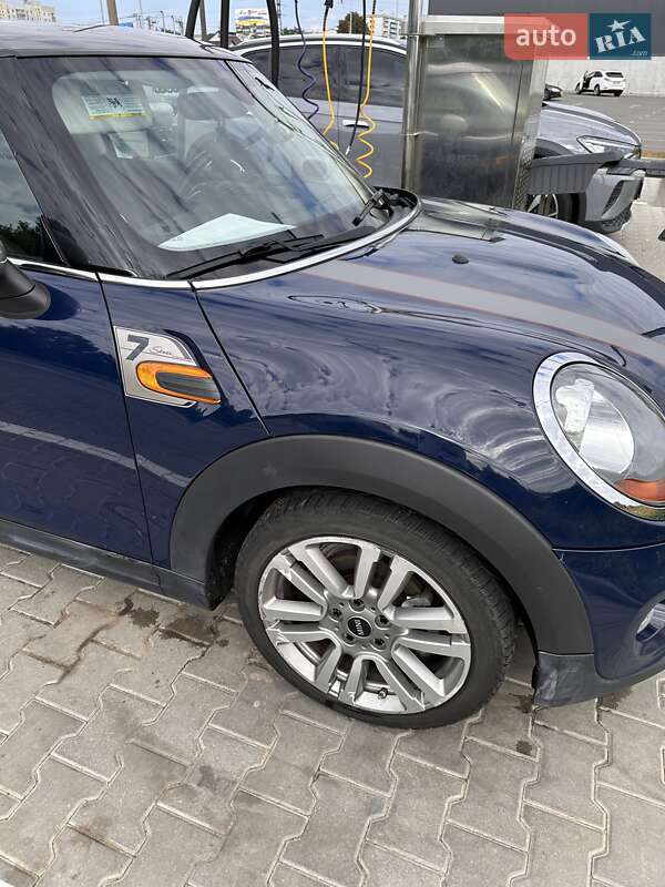 Седан MINI Hatch 2017 в Львові фото 3 Седан MINI Hatch 2017 в Львові