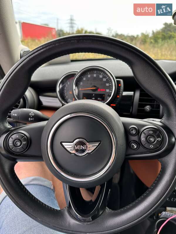 Седан MINI Hatch 2017 в Львові фото 12 Седан MINI Hatch 2017 в Львові