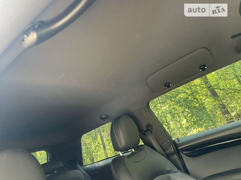 Седан MINI Hatch 2015 в Києві
