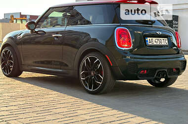 Хэтчбек MINI Hatch 2016 в Днепре фото 5 Хэтчбек MINI Hatch 2016 в Днепре