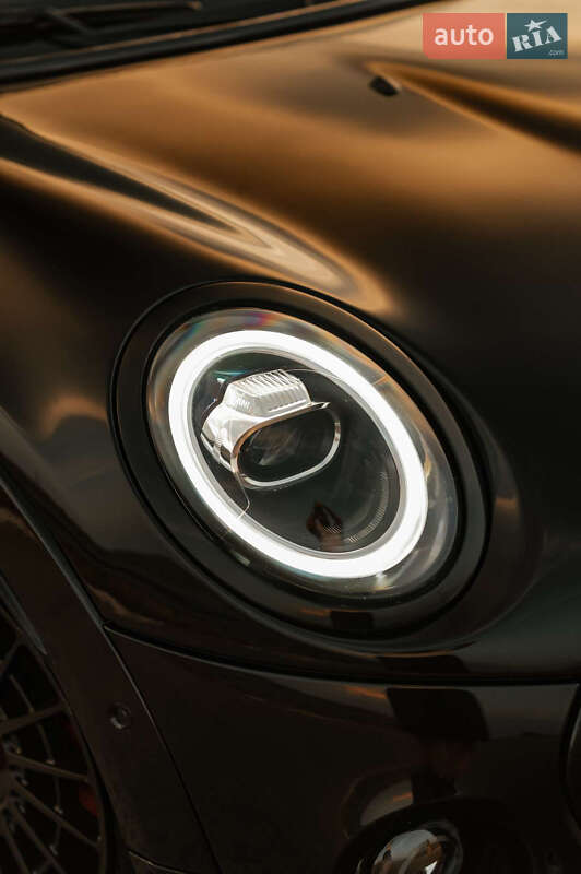 Хетчбек MINI Hatch 2015 в Рівному