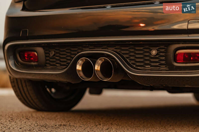 Хетчбек MINI Hatch 2015 в Рівному