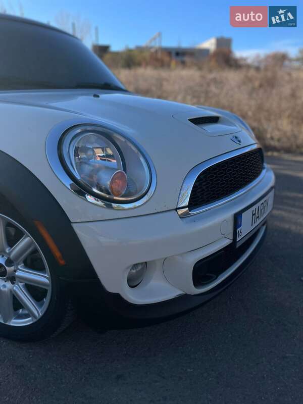 Хэтчбек MINI Hatch 2011 в Одессе