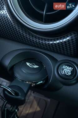 Хэтчбек MINI Hatch 2011 в 