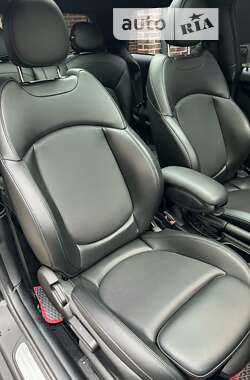 Хэтчбек MINI Hatch 2016 в Днепре