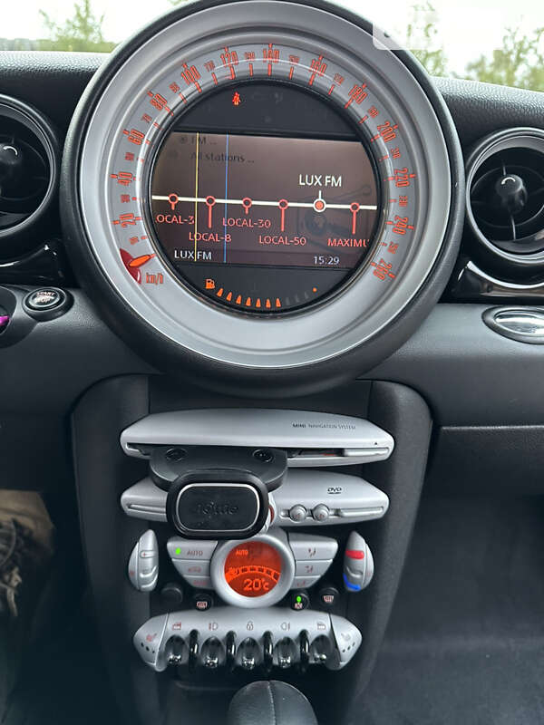 Хэтчбек MINI Hatch 2009 в Киеве