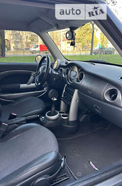 Хэтчбек MINI Hatch 2004 в Киеве фото 14 Хэтчбек MINI Hatch 2004 в Киеве
