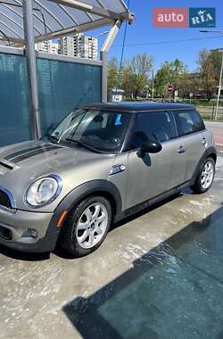 Хэтчбек MINI Hatch 2009 в 