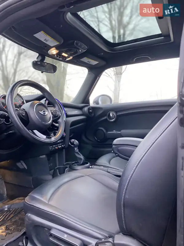 Хэтчбек MINI Hatch 2017 в 