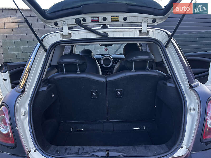 Хетчбек MINI Hatch 2012 в Рівному