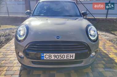 Хэтчбек MINI Hatch 2019 в Пирятине