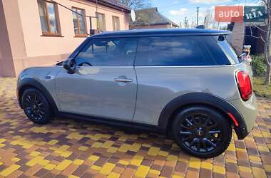 Хэтчбек MINI Hatch 2019 в Пирятине