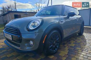 Хэтчбек MINI Hatch 2019 в Пирятине