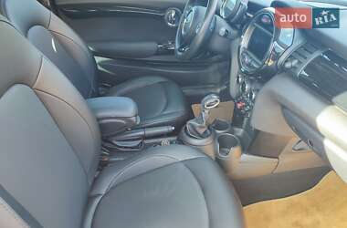 Хэтчбек MINI Hatch 2019 в Пирятине