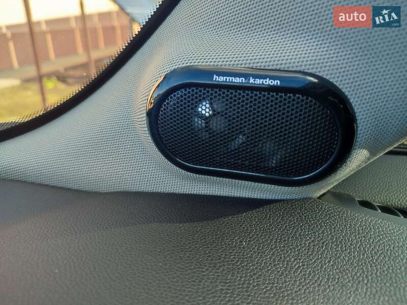 Хэтчбек MINI Hatch 2019 в Пирятине