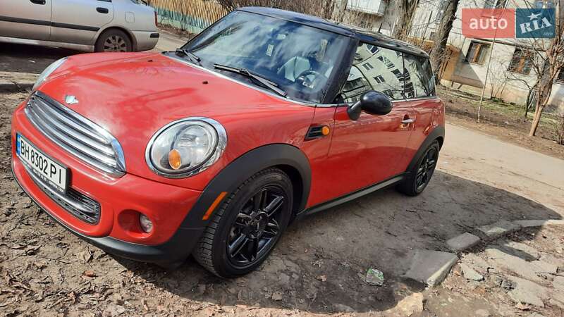 MINI Hatch 2012