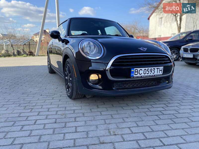 Хэтчбек MINI Hatch 2017 в 