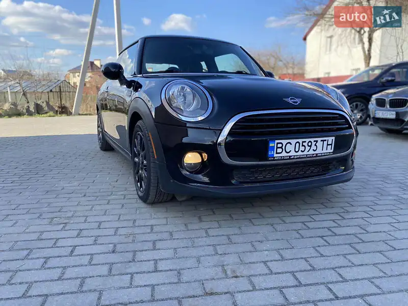 Хэтчбек MINI Hatch 2017 в 