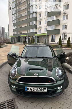 Хетчбек MINI Hatch 2011 в 