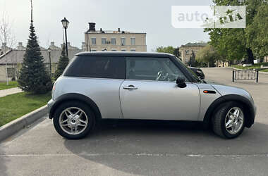 Хэтчбек MINI Hatch 2002 в Киеве