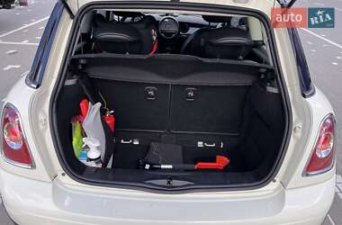 Хэтчбек MINI Hatch 2012 в Ковеле