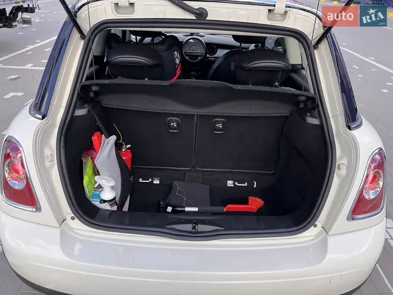 Хэтчбек MINI Hatch 2012 в 