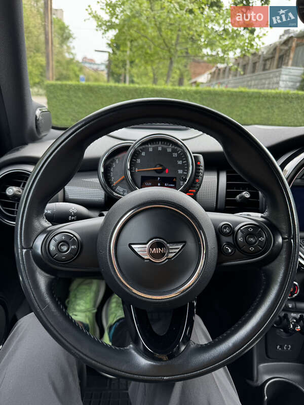Хэтчбек MINI Hatch 2015 в Днепре