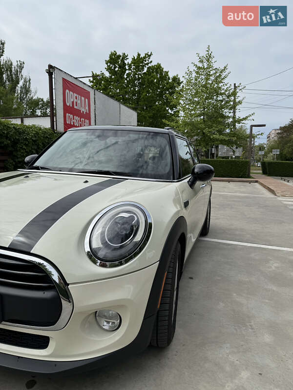 Хэтчбек MINI Hatch 2015 в Днепре