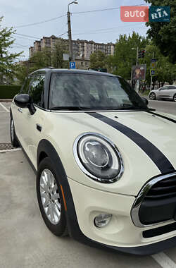mini hatch 2015 в Днепр (Днепропетровск) от профессионального продавца Олександр