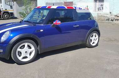 Хэтчбек MINI Hatch 2004 в Киеве