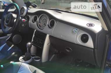 Хэтчбек MINI Hatch 2004 в Киеве