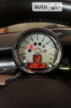 Хэтчбек MINI Hatch 2009 в Черновцах