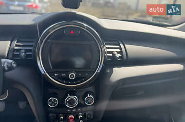 Хэтчбек MINI Hatch 2018 в Тернополе