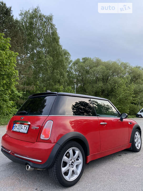Хэтчбек MINI Hatch 2005 в Одессе