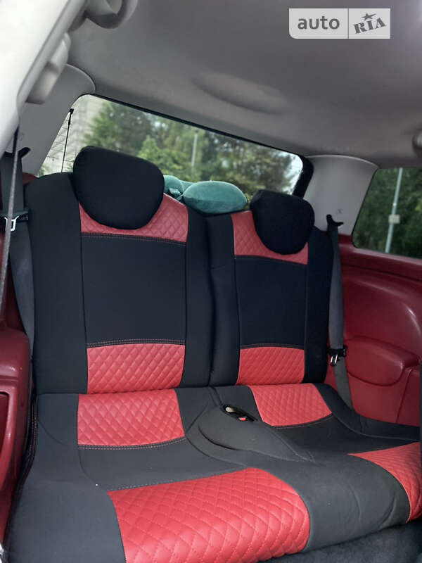 Хэтчбек MINI Hatch 2005 в Одессе