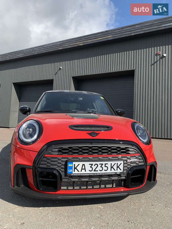 Хэтчбек MINI Hatch 2021 в Житомире